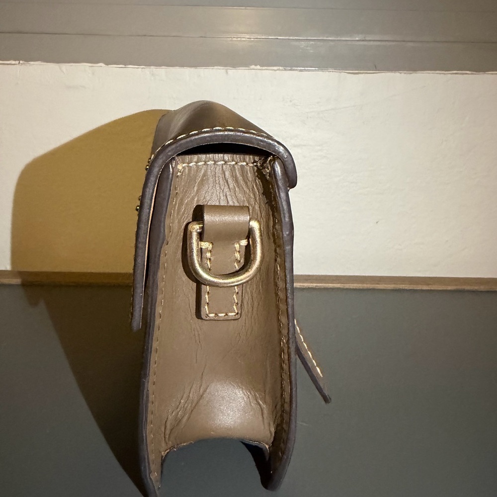 Dooney & Bourke Brown Leather Shoulder Bag - Picture 4 of 10
